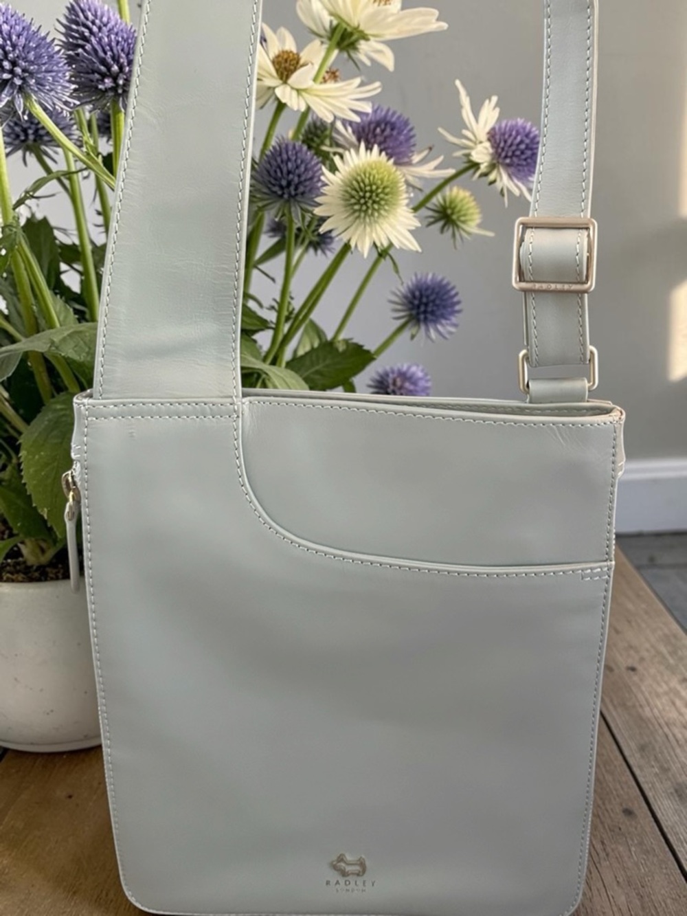 📌RADLEY LONDON Light Gray/Blue Leather Crossbody Bag